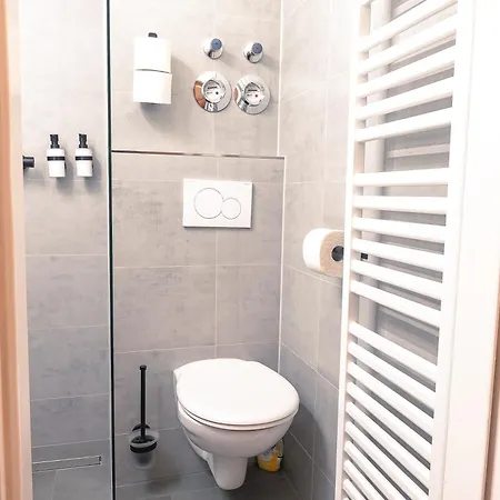 Zentral Nah Mhh Terrasse Komfort 2 * Ганновер